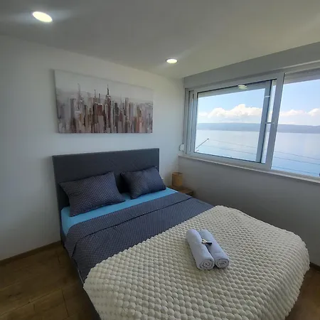 Luxury Penthouse Kasandra 公寓 *